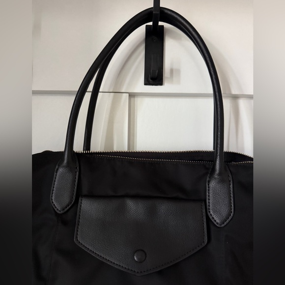 Banana Republic Nylon Tote Bag - Picture 4 of 7